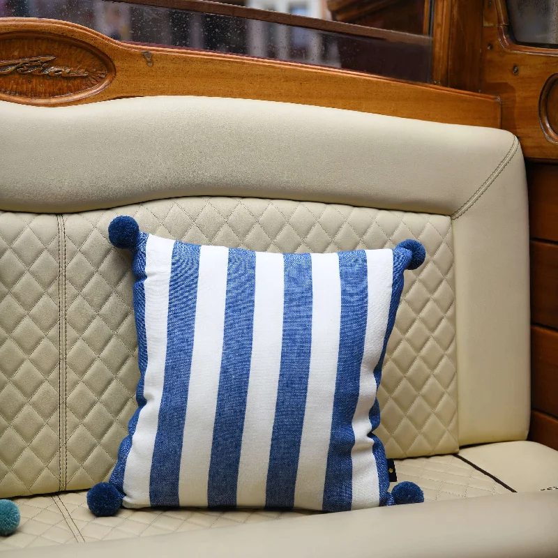 Feather Pillows for a Luxurious SleepStriscia - Blu Pillow