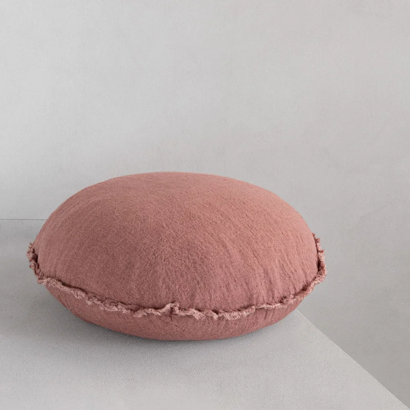 Round Pillows for Boho-Style InteriorsFlocca Macaron Linen Pillow - Rosa