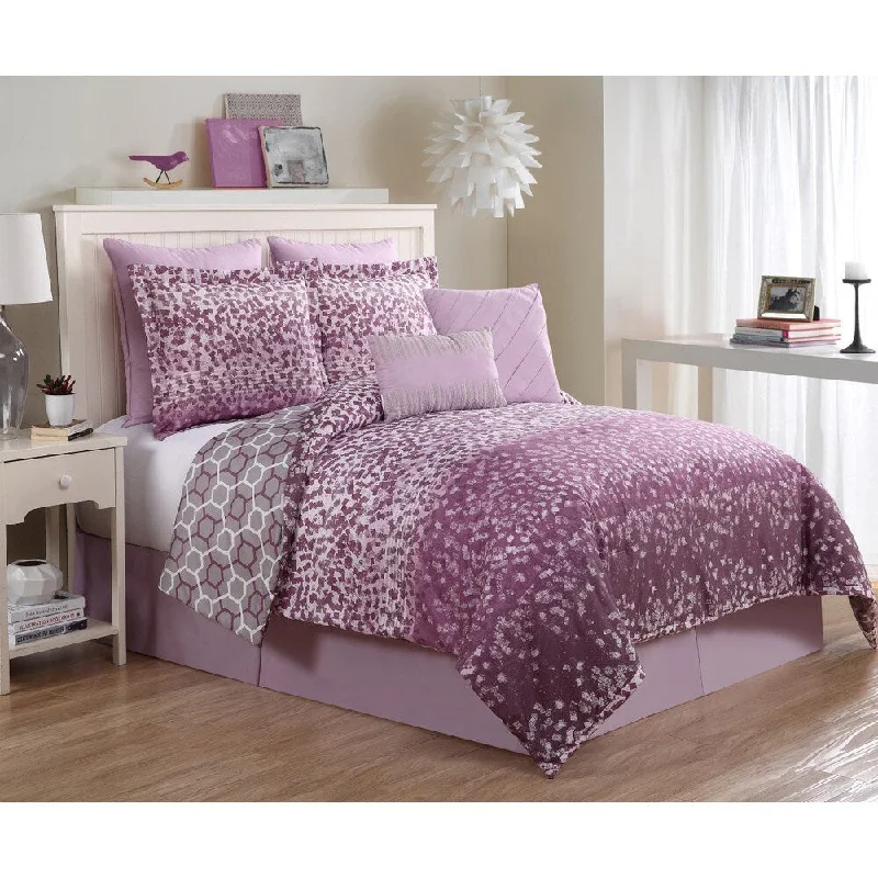 Down - filled comforters for supreme warmth and lightnessRyder 8-piece Comforter Set