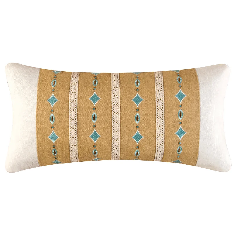 Plush Pillows for a Cozy BedDiamond Pillow