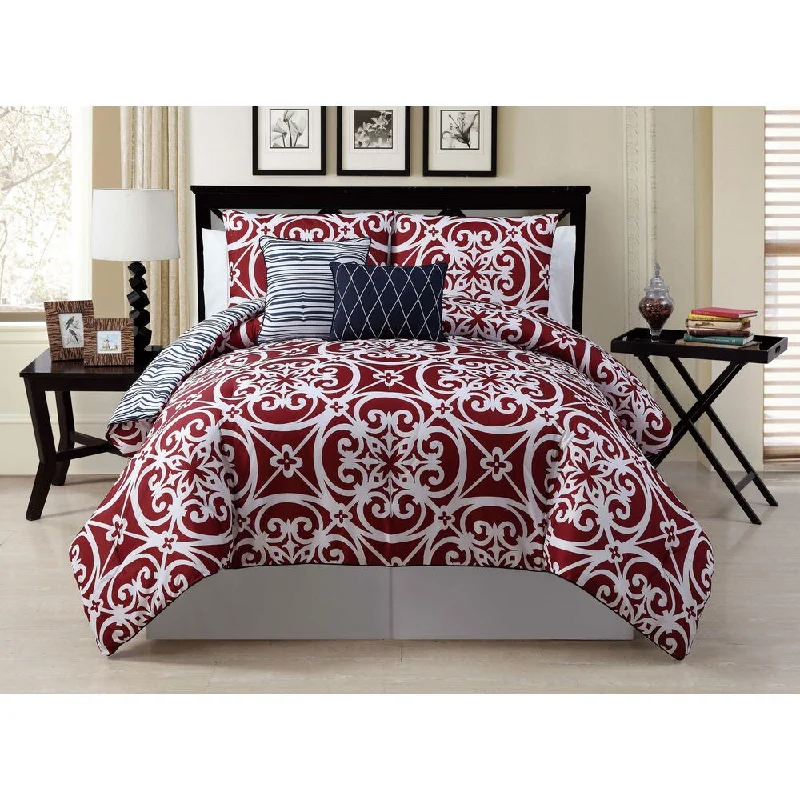 Goose down comforters known for their superior quality and insulationKennedy 5-piece Comforter Set