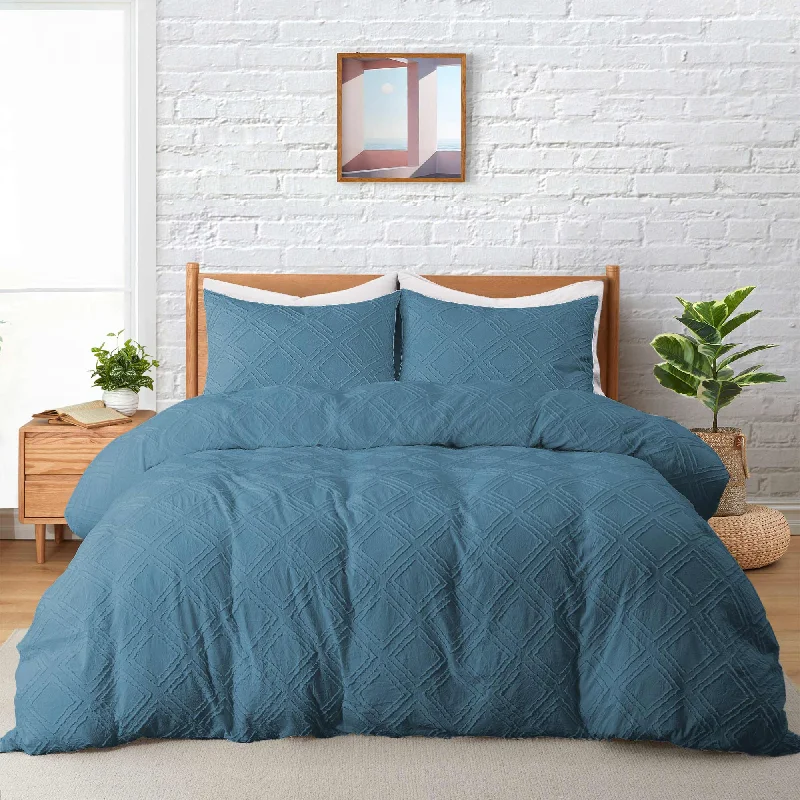 Anti - dust mite duvet covers to keep the sleep environment clean3 Piece Lightweight Clipped Duvet Cover Sets, Queen or King Sized Bedding Sets