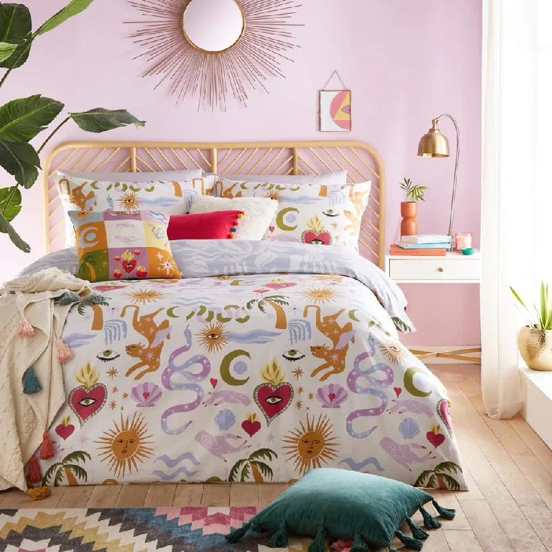 Ombre - colored duvet covers with a gradient effect for a trendy and unique styleAlchemy Abstract Duvet Cover Set