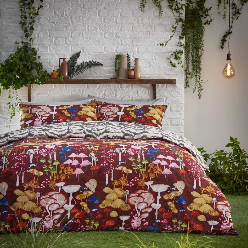 Paisley - printed duvet covers for an exotic and elegant appearanceAmanita Mushroom Redwood Duvet Cover Set