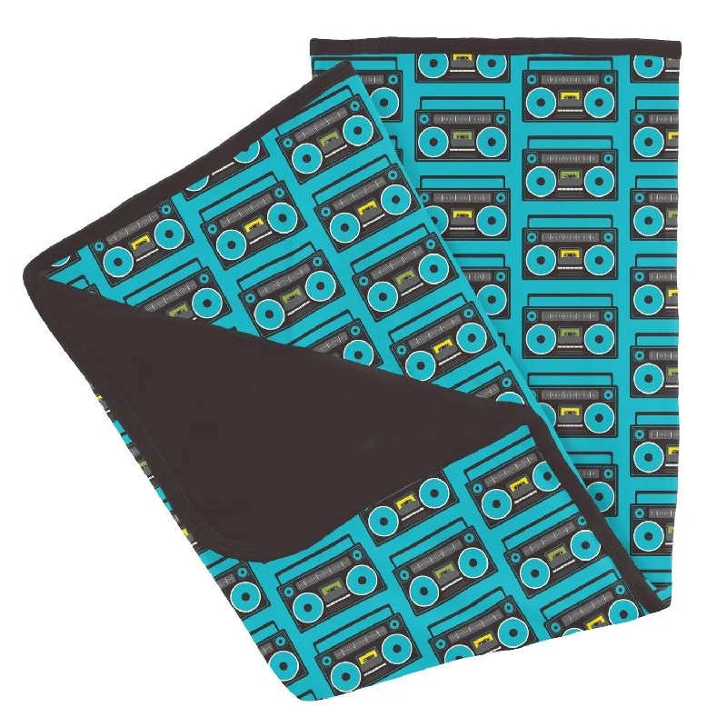 Silk blankets with a smooth and elegant touchBamboo Print Stroller Blanket In Confetti Boombox