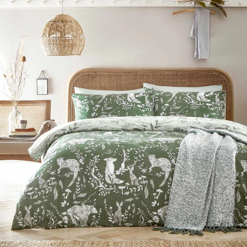 Snap - closure duvet covers for a quick and convenient way to open and closeBuckthorn Evergreen Duvet Cover Set