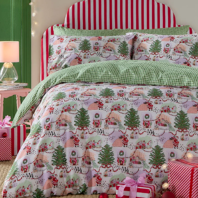 Full - size duvet covers suitable for full - sized beds in guest rooms or small bedroomsCath Kidston Dolls House Christmas Duvet Set