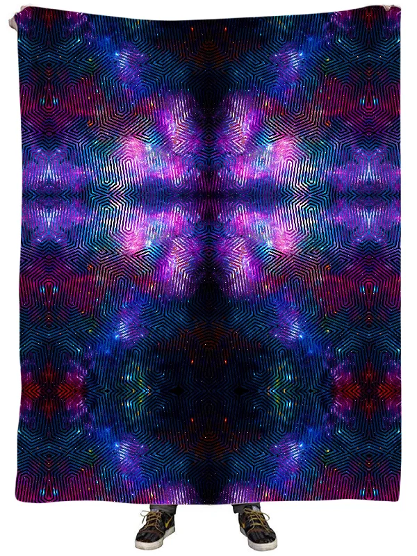 Chenille blankets with a thick and fuzzy textureCelestial Finger Print Plush Blanket