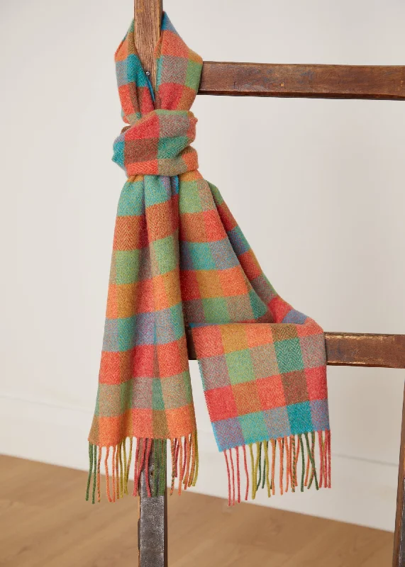 Alpaca wool blankets for a hypoallergenic and warm optionFoxford Multi-Colour Lambswool Scarf