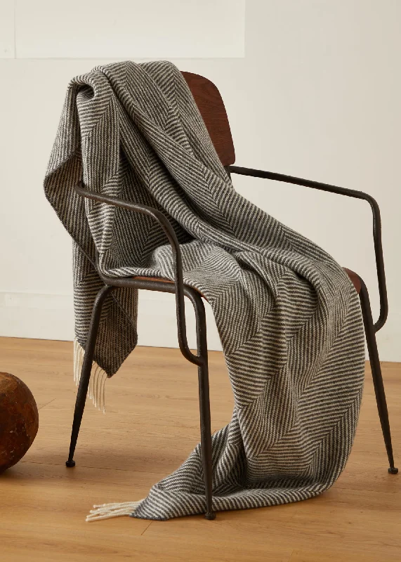 Queen - size blankets for standard - sized bedsFoxford Oxford Herringbone Merino Throw