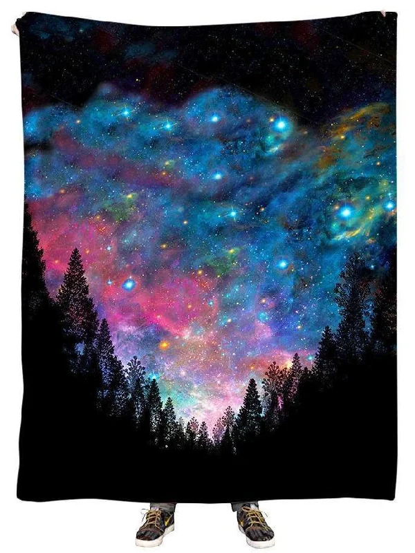 Recycled polyester blankets for an eco - conscious optionGalactic Valley Plush Blanket