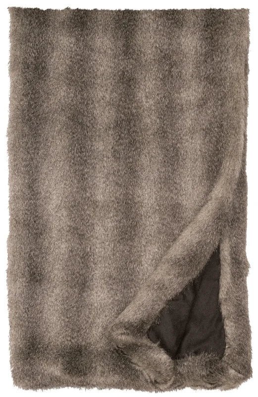 Recycled polyester blankets for an eco - conscious optionGrey Fox Faux Fur Throw Blanket