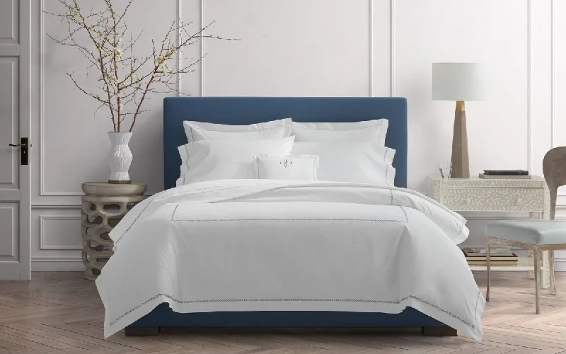 Clearance - priced duvet covers for a great deal on last - season modelsBed duvet covers to enhance the comfort and aesthetics of the bedroomHatch Bedding by Matouk