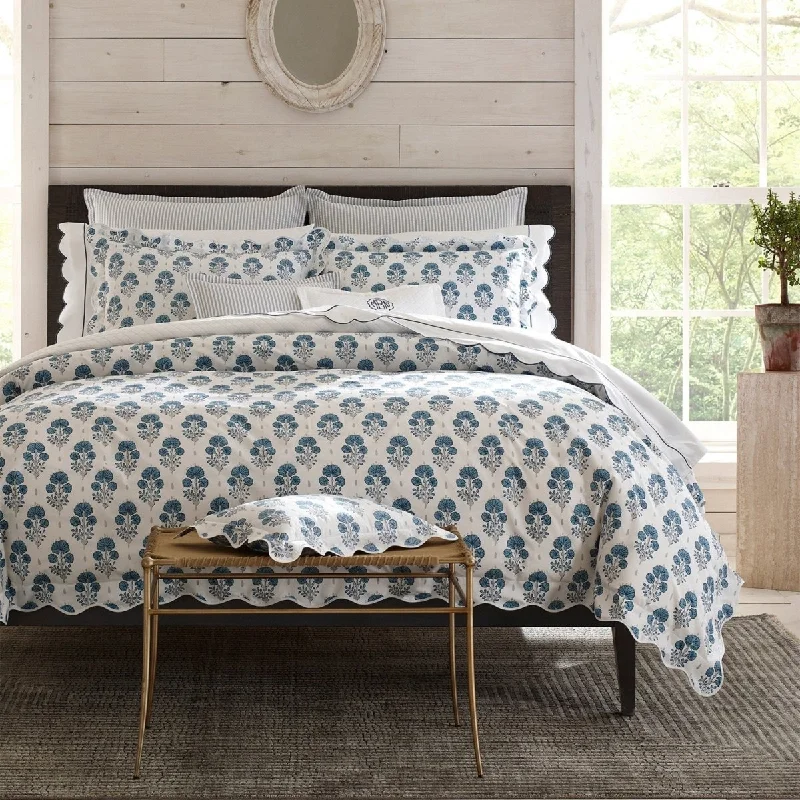 Duvet covers to pair with down comforters for maximum warmthJoplin by Lulu DK for Matouk