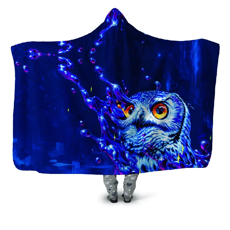 Wool blankets with natural warmth and insulationLucid Owl Hooded Blanket