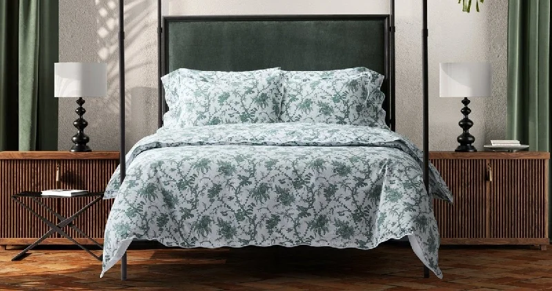 Duvet covers to pair with down comforters for maximum warmthSan Cristobal Bedding by Matouk | Schumacher