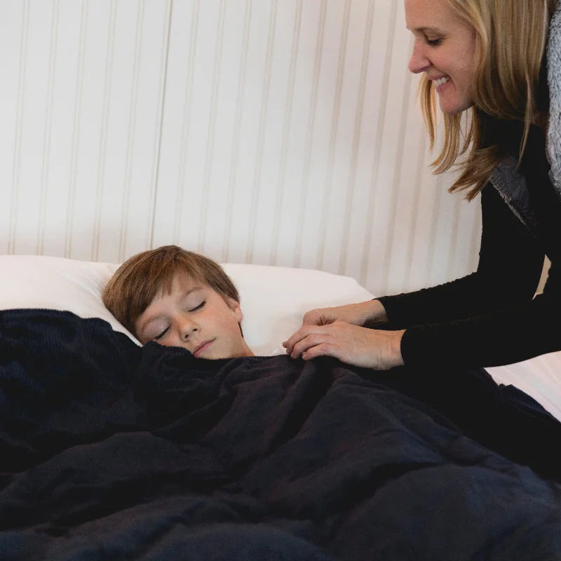 Cotton blankets for breathability and a lightweight feelSleep Tight™ LIGHT Weighted Blanket