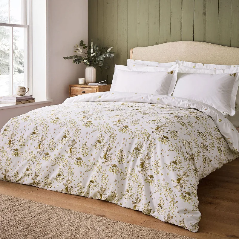 Paisley - printed duvet covers for an exotic and elegant appearanceSophie Allport Woodland Friends Off-White Duvet Set