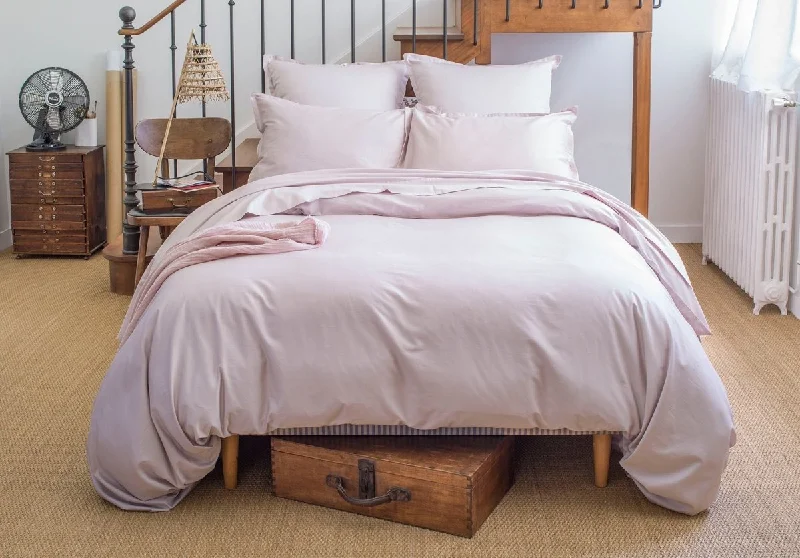 Polyester duvet covers with durability and colorfastnessTeo Pink Dew Bedding by Alexandre Turpault