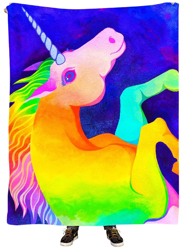 Fleece blankets for a cozy and plush textureUnicorn Plush Blanket