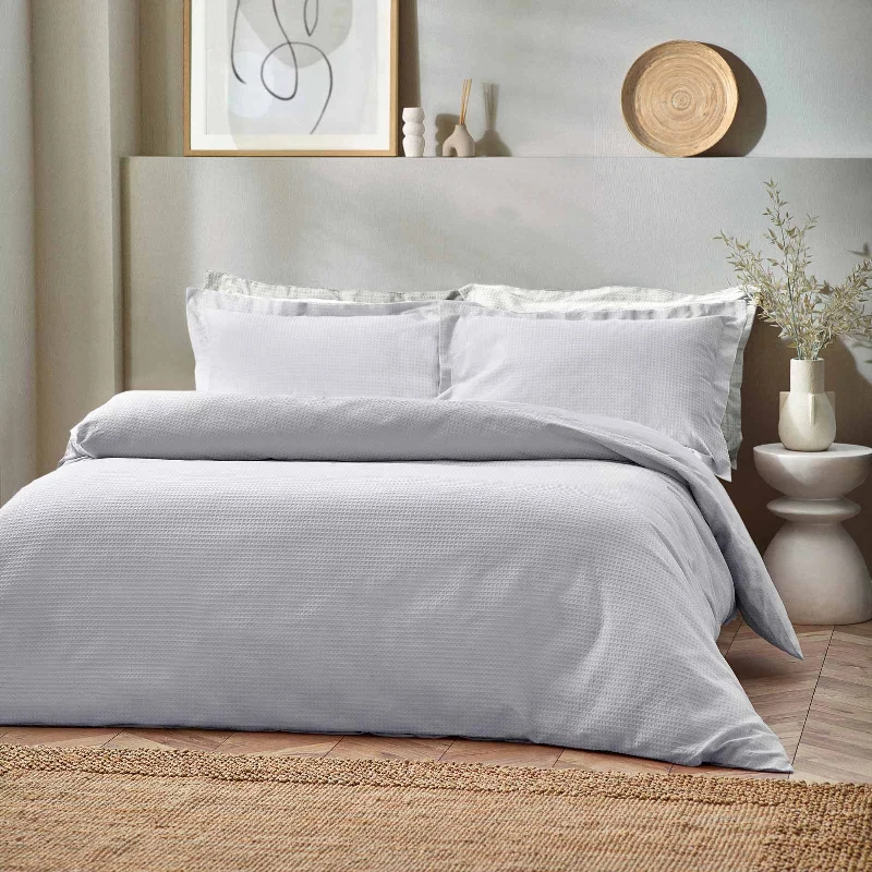 Jersey cotton duvet covers for a stretchy and comfortable fitWaffle Textured Cotton Silver Duvet Cover Set