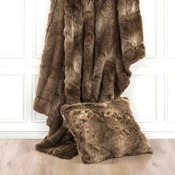 Rayon from bamboo blankets for a silky and breathable feelWolf Faux Fur Throw Blanket