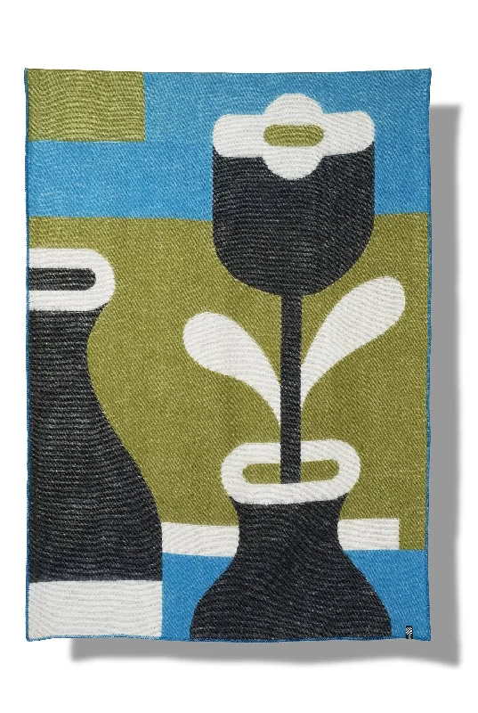 Recycled polyester blankets for an eco - conscious optionWool Blanket "The Flower" by Jacco Bunt