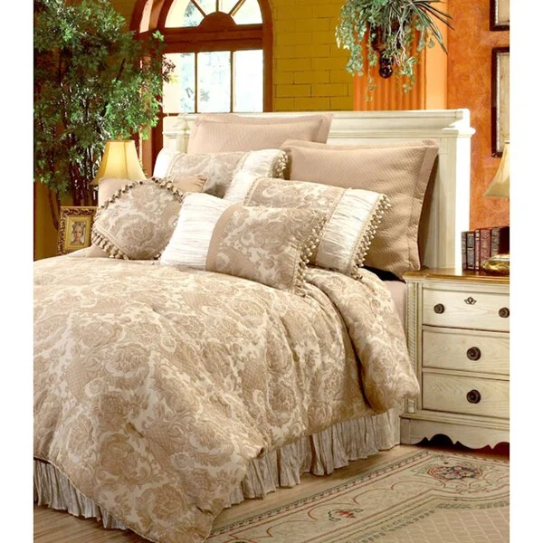 Wool - filled comforters with natural moisture - wicking and temperature - regulating featuresAlexis 8-piece Comforter Set