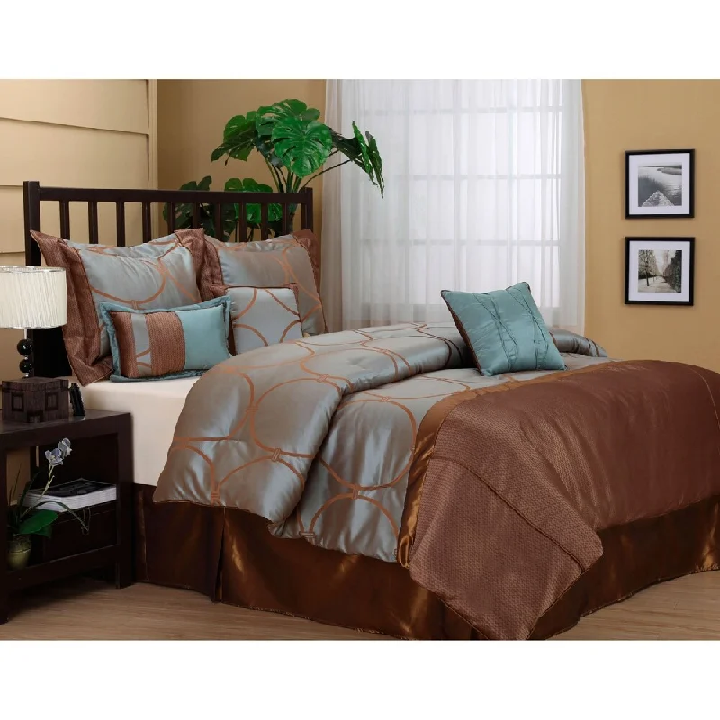 Down - filled comforters for supreme warmth and lightnessBrianne 7-piece Comforter Set