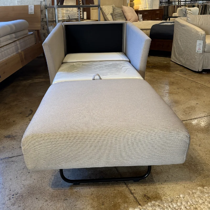 Hybrid mattresses combining foam and innerspring technologyErika Cot Size Chair Sleeper by Luonto