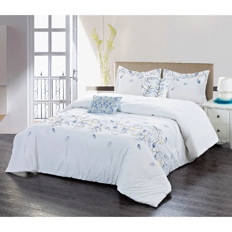 Full - size comforters suitable for full - sized beds in guest rooms or small bedroomsFiligree Leaf 5-piece Comforter Set