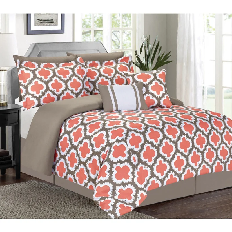 Goose down comforters known for their superior quality and insulationGreengate Coral 7-piece Comforter Set