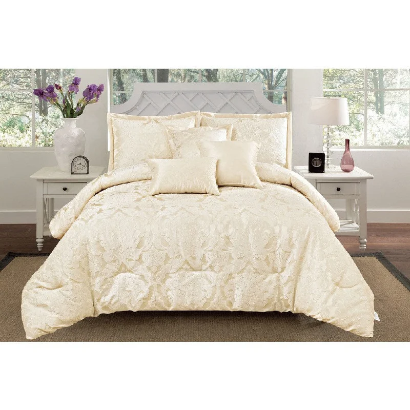 Latex - filled comforters with a bouncy texture and good supportJacquard Oxford 6-piece Comforter Set