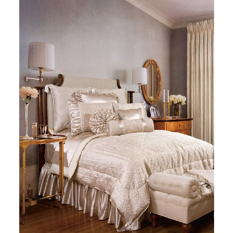 Silk - filled comforters for a luxurious and smooth touchJennifer Taylor Lumina 9-piece Comforter Set