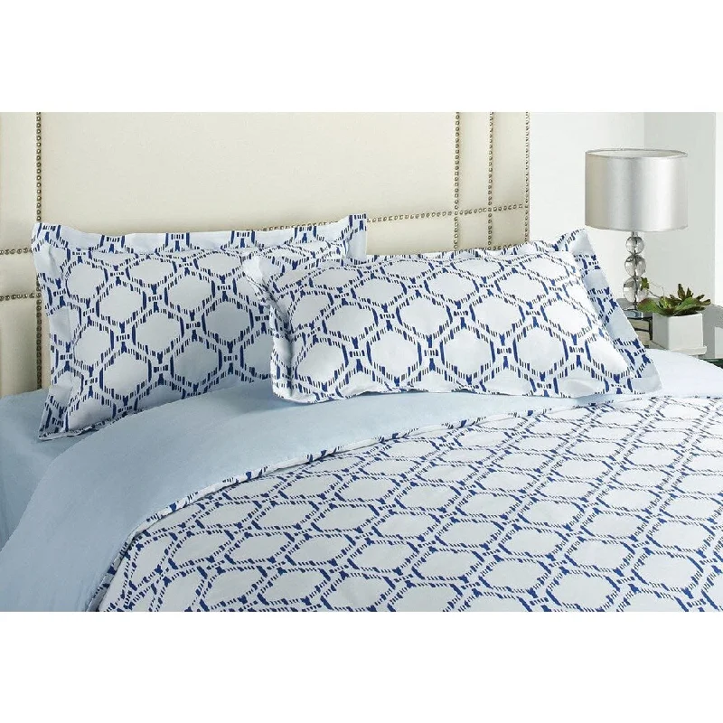 Latex - filled comforters with a bouncy texture and good supportJennifer Taylor Saul 3 Piece Duvet Cover Set