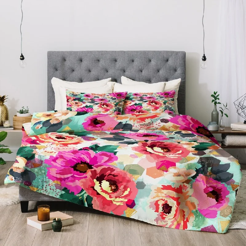 Goose down comforters known for their superior quality and insulationMarta Barragan Camarasa Abstract Geometrical Flowers Comforter Set -Twin XL