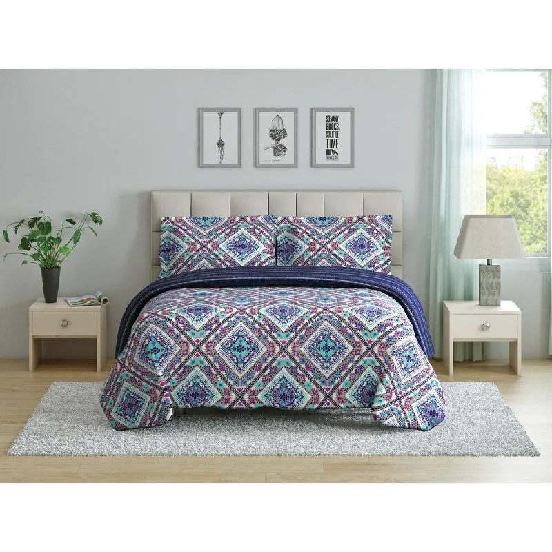 Queen - size comforters for standard queen - sized mattressesOh Hello, Tribal Diamond, Set