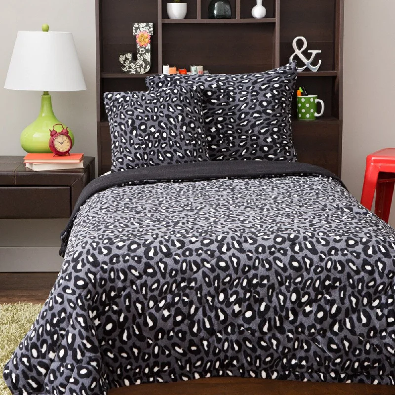 Wool - filled comforters with natural moisture - wicking and temperature - regulating featuresPlush Cheetah 4-piece Comforter Set