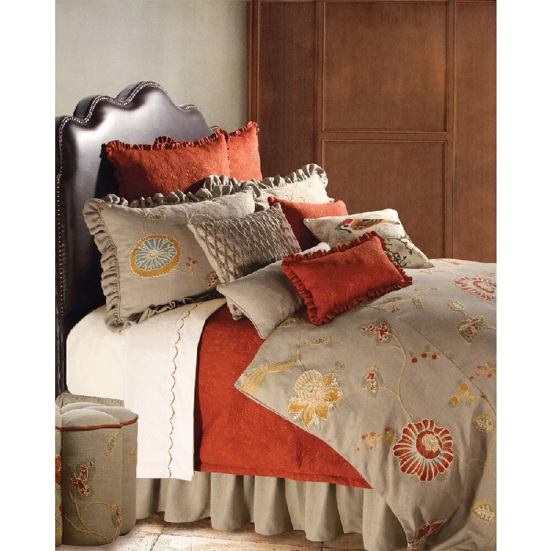 Silk - filled comforters for a luxurious and smooth touchSandy Wilson Bella 5-piece Duvet Set